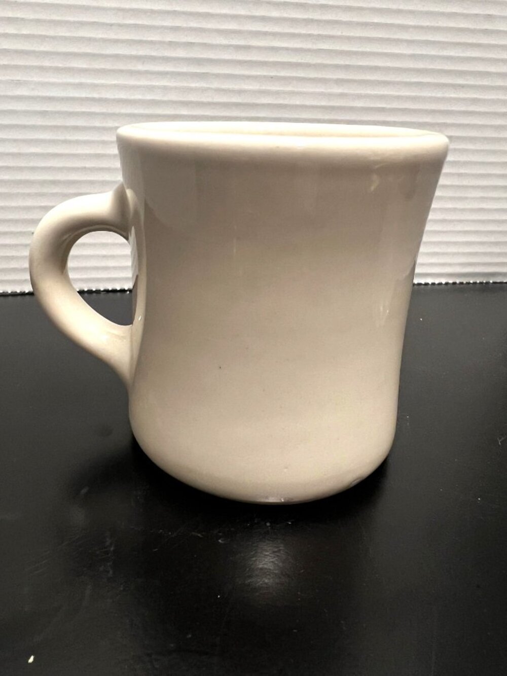Vintage Victor White Heavy Restaurant / Diner Coffee Mug, MCM, USA made - Picture 2 of 11